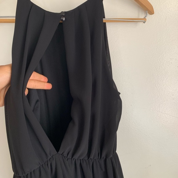 Little Black Dress [LUSH] - Picture 4 of 5